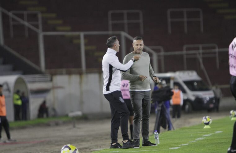 «No es fácil la doble competencia, sobre todo en la copa”