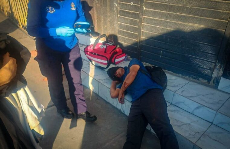 Paramédicos de la MPA salvan a dos jóvenes heridos en el Cercado