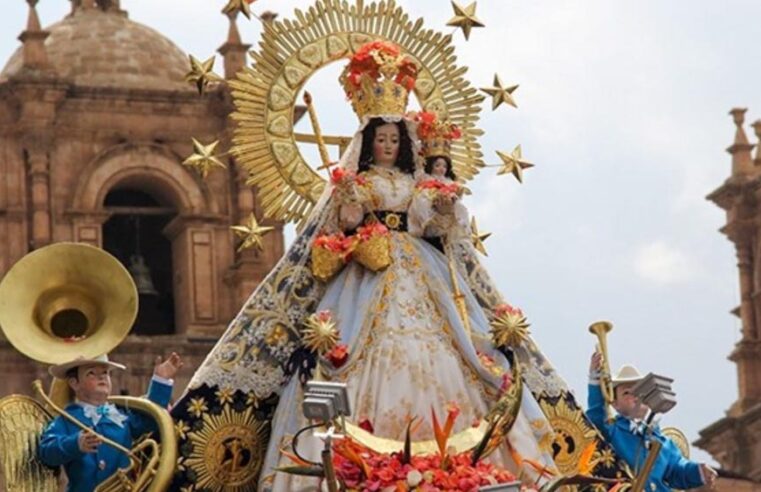 Candelaria: más de 10 mil turistas extranjeros arribaron a Puno