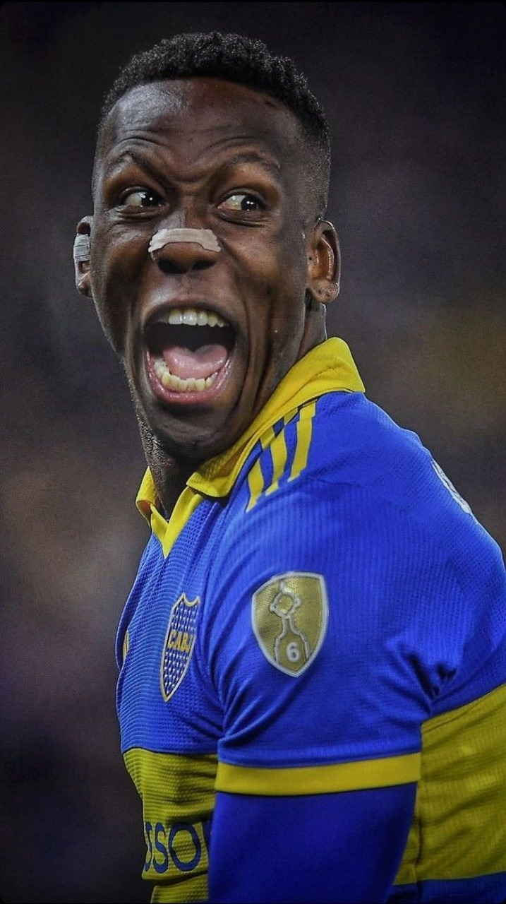 Libertadores: Advíncula y Cavani no jugarán contra Alianza Lima  