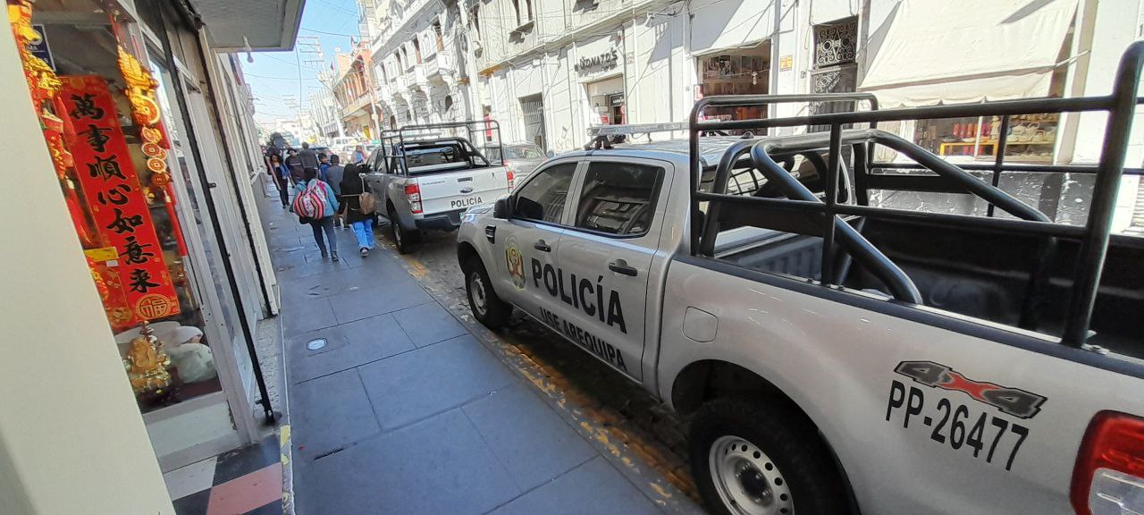 Destinan zona azul de Parque Duhamel para el parqueo de vehículos de la PNP