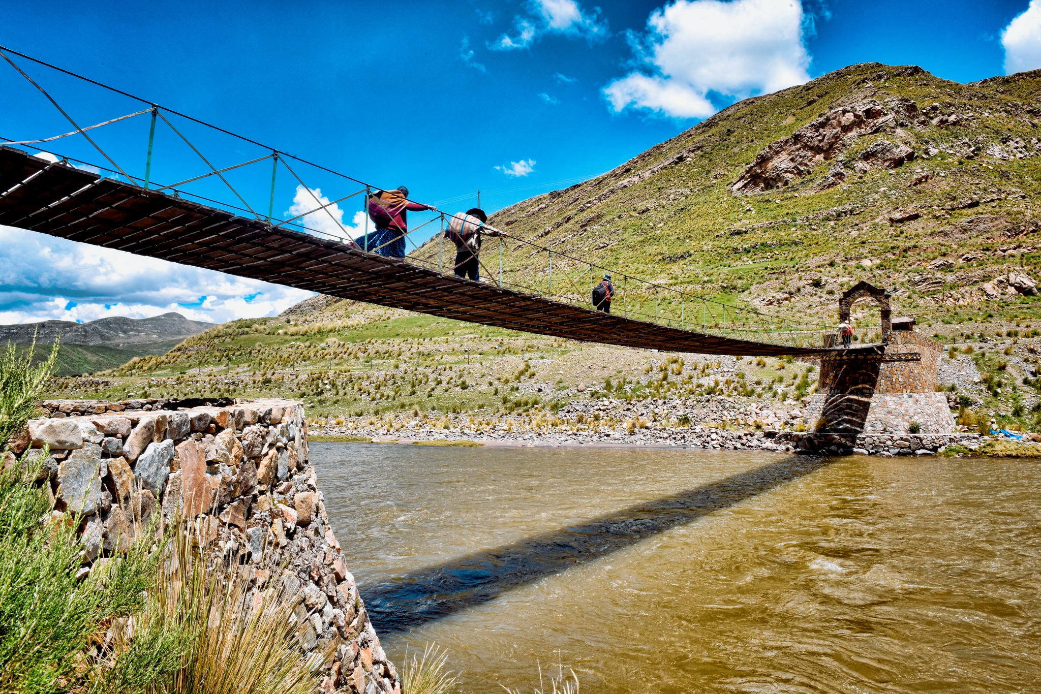Exigen celeridad en construcción de puentes y Sibayo y Monigotes