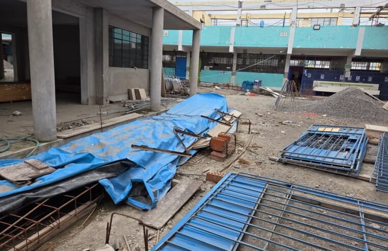 Deficiencias y retrasos marcan el inicio del año escolar en Arequi