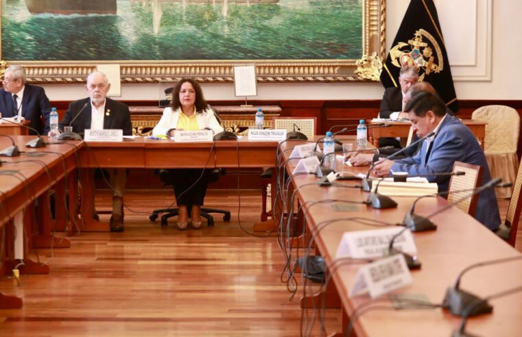 Congreso: subcomisión aprueba informe contra exministro Morán