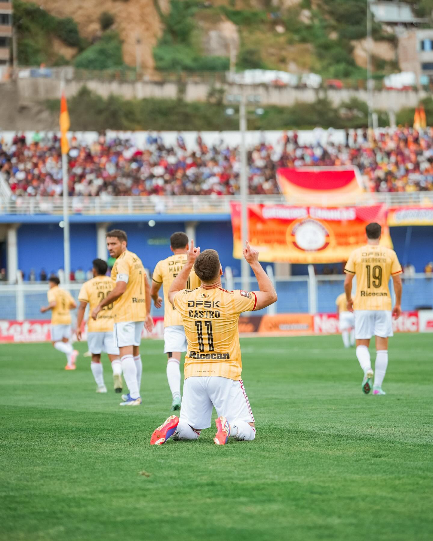 El FBC Melgar se aleja del campeonato por propios errores