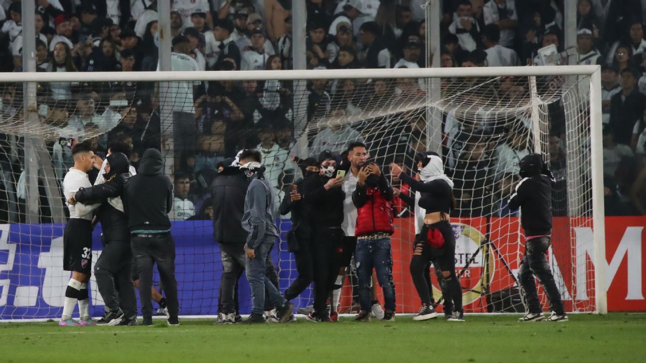 Duras sanciones esperan a Colo Colo de Chile por dos muertes