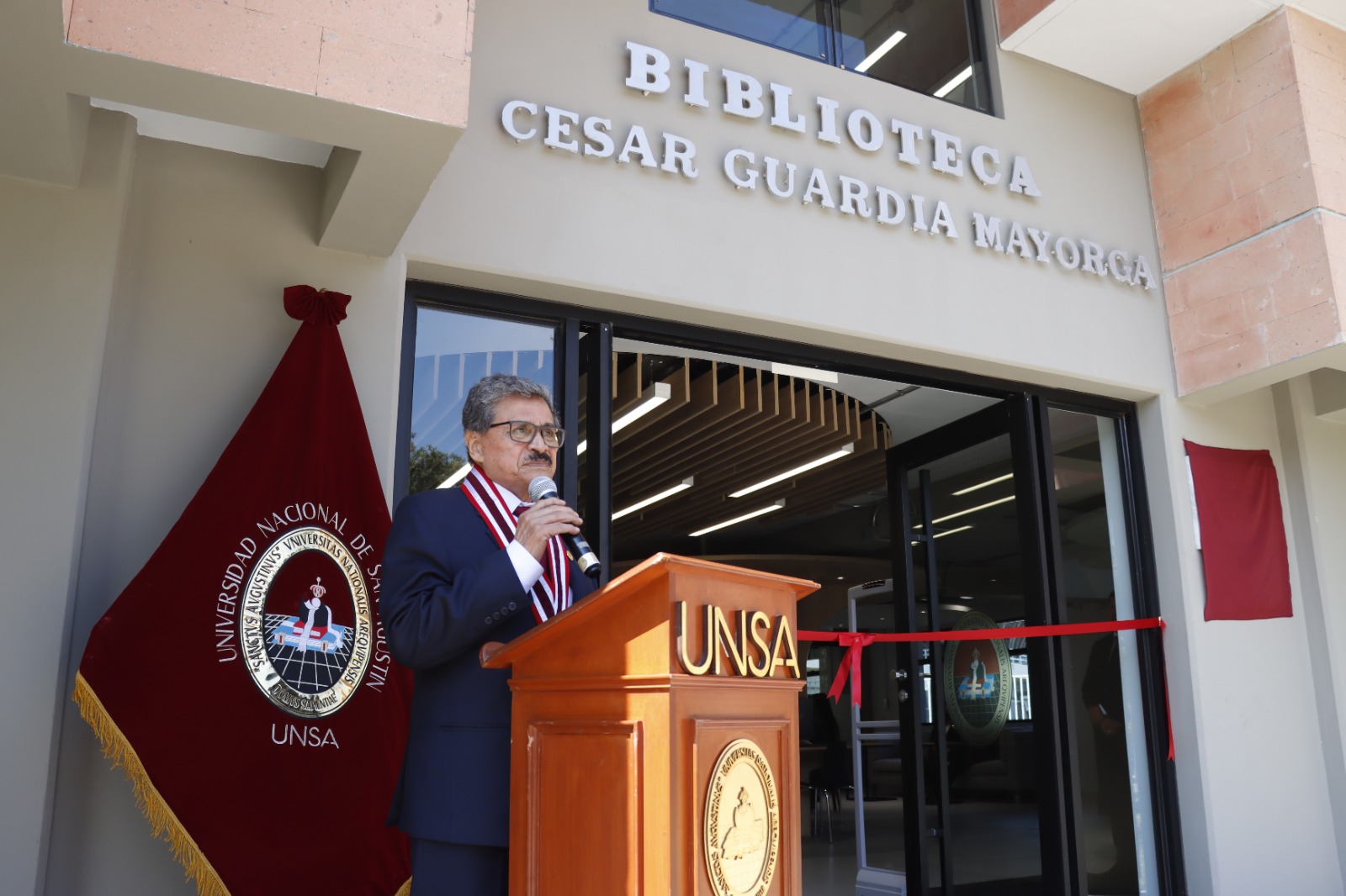 Con más de S/ 3 millones UNSA modernizó biblioteca de Sociales