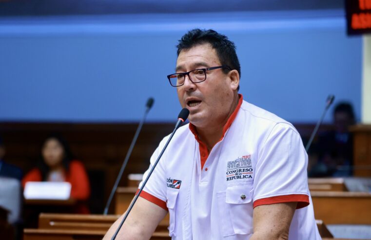 Congresista Martínez afronta posible condena de 8 años por lavado de activos