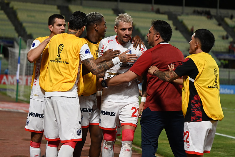 Cienciano hoy ante Deportes Iquique por Copa Sudamericana