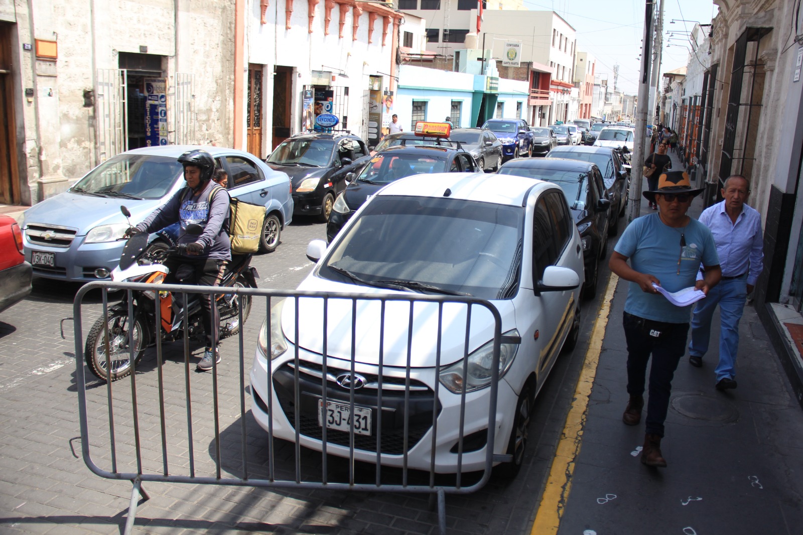 En los próximos días retirarán vehículos estacionados en comisaría Santa Marta