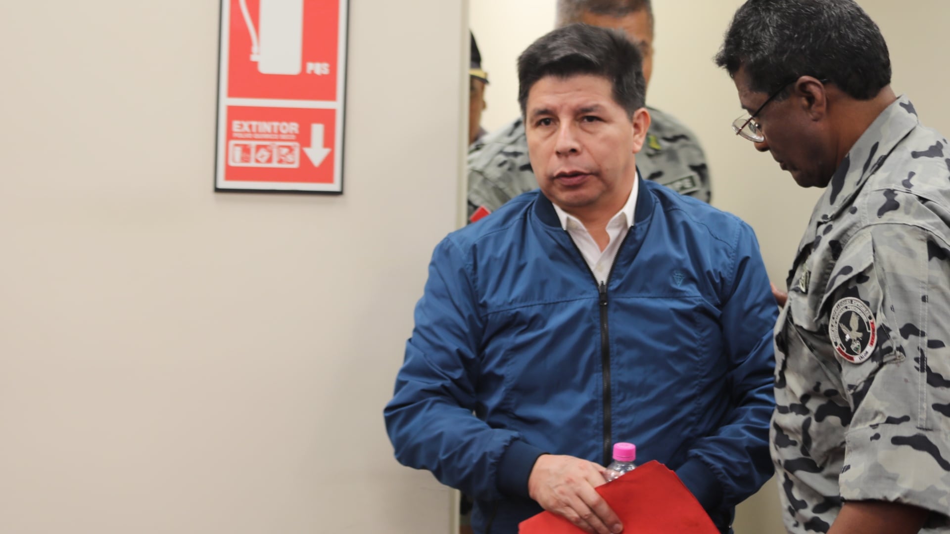 Juez suspende derecho a la palabra de Castillo en juicio