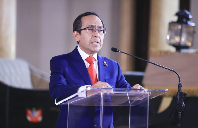 Congresistas piden reevaluar detención preliminar contra Fredy Hinojosa