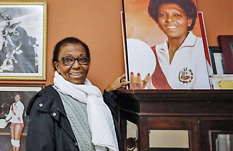 Anoche murió Luisa «Lucha» Fuentes, leyenda del vóley peruano