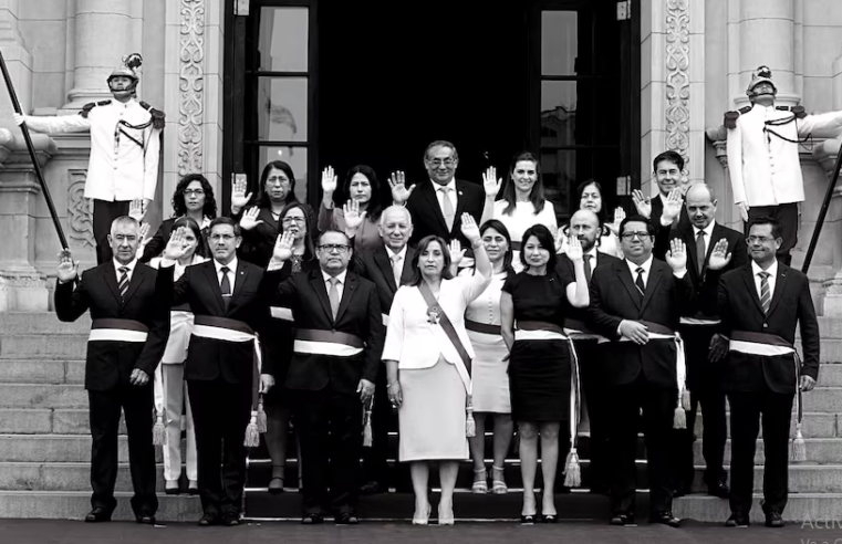 Ministros pasajeros, políticas truncas