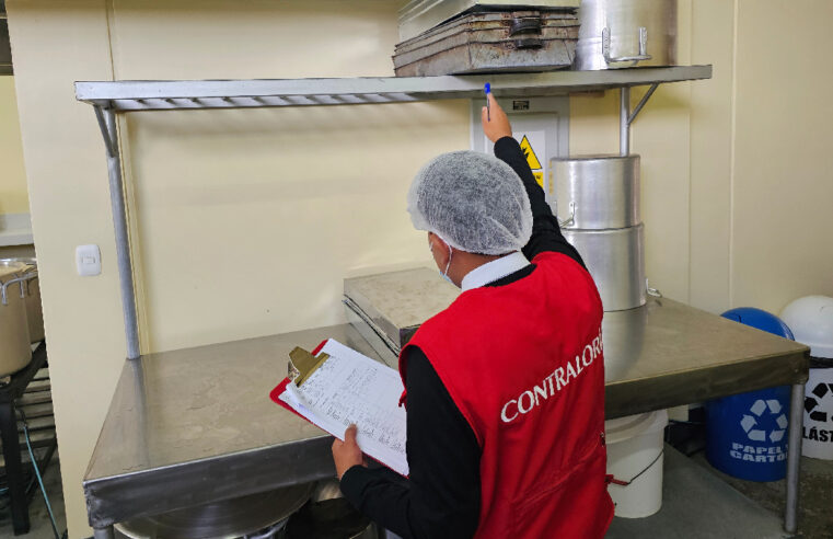 Alertan fallas en alimentación de becarios en universidad de Juliaca