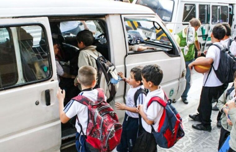 Cuidado: Informalidad en combis de servicio escolar se disparó en Arequipa.