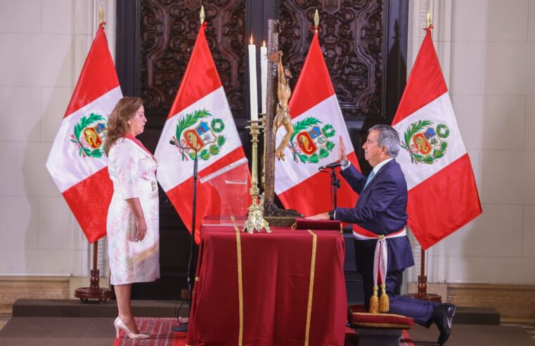 IPE: reto del MEF es mejorar diseño y ejecución de grandes proyectos