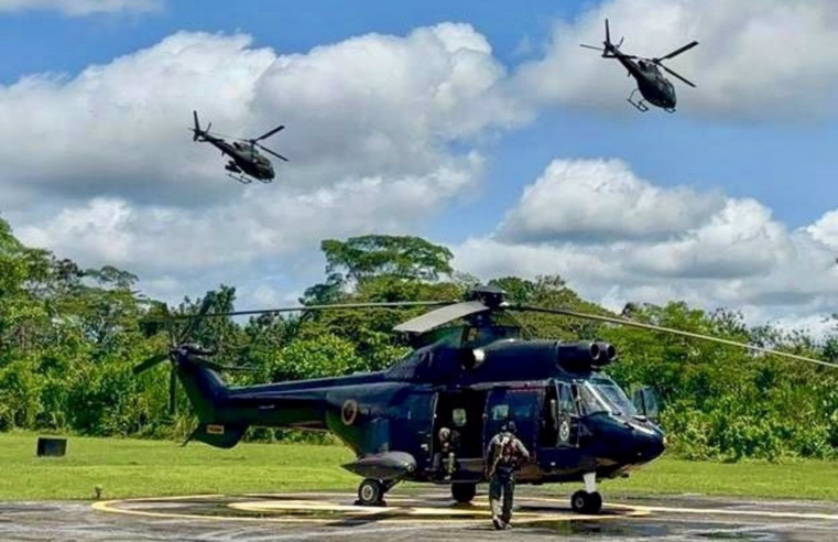 Ecuador envió escuadrón de 1 500militares a frontera con Perú y Colombia