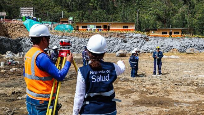 Avanza construcción de hospital en beneficio de 174 000 habitantes