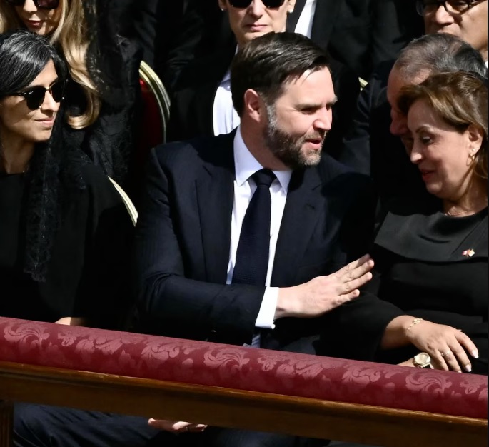 Exembajador de Perú en EE.UU.: invitación a Boluarte fue “una cortesía”