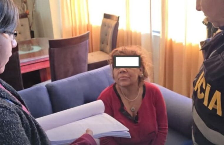 Detienen a enfermera por presunta venta de plazas laborales en EsSalud