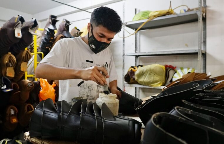 Nueve de cada 10 emprendedores quieren formalizarse, pero el sistema no los ayuda