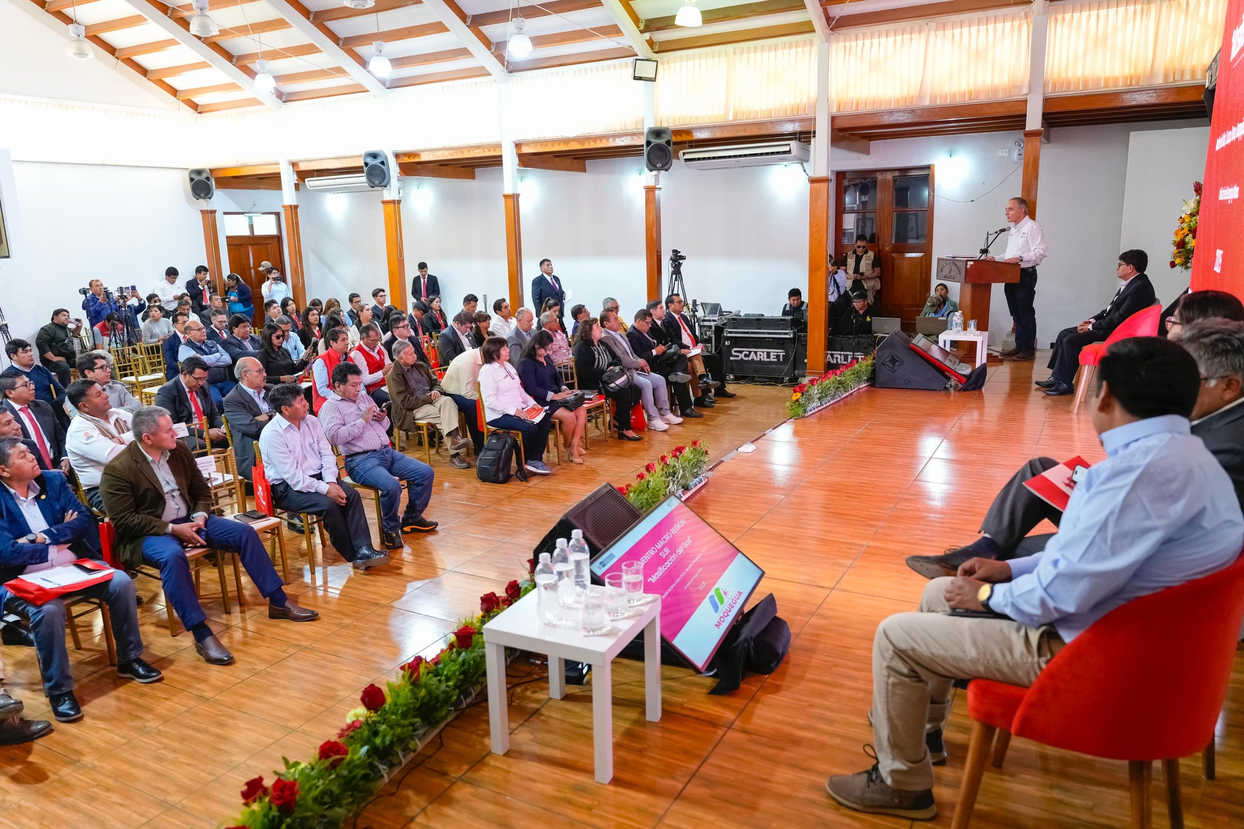 Analizan en Moquegua la masificación del gas natural