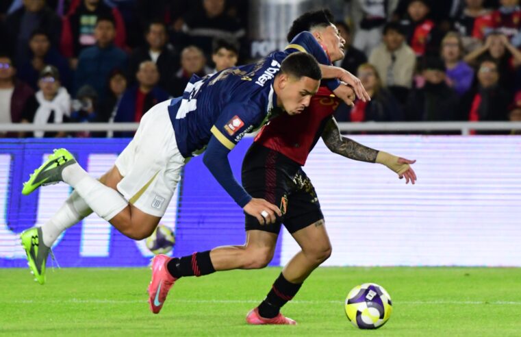 Árbitro no cobró penal para FBC Melgar, sí para Alianza Lima