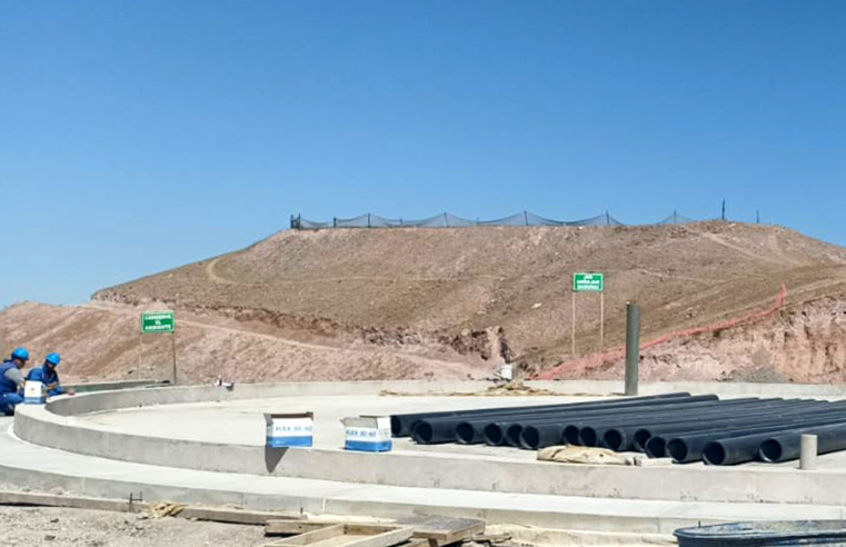 Alertan sobrecostos y retrasos en obra de riego de S/ 27.3 millones