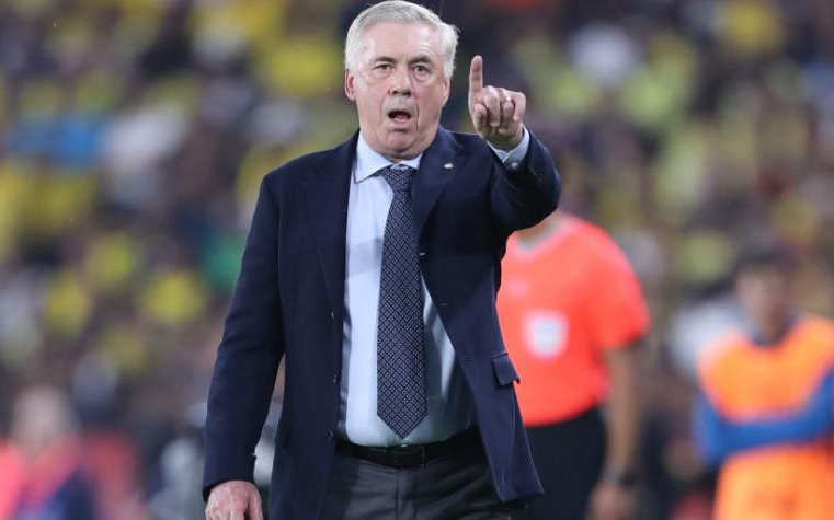 Carlo Ancelotti debutó con un empate 0-0 ante Ecuador