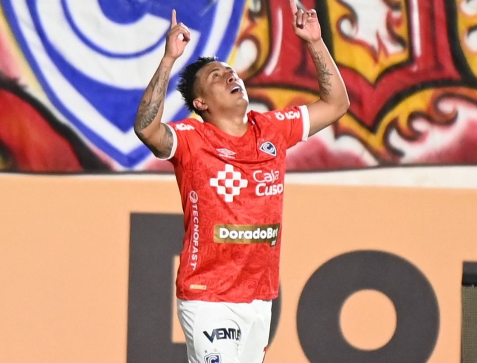 Cueva no aceptó aumento y decidió marcharse a Emelec
