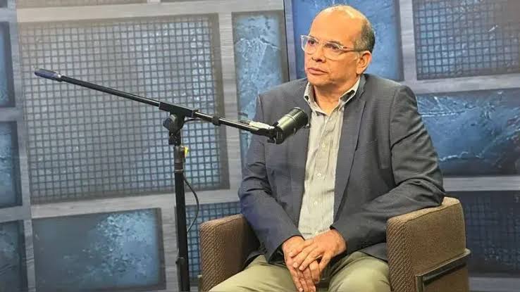 Miguel Castilla: “Es inaudito que el MEF delegue política económica al Congreso”