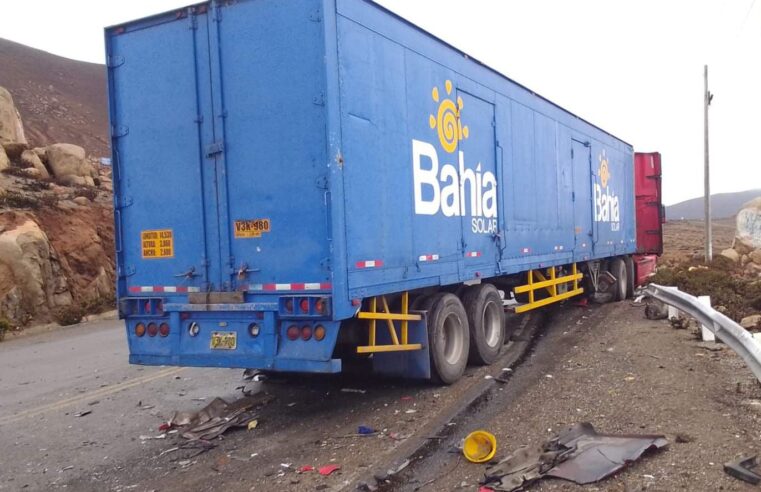 Choque en Panamericana Sur deja un muerto y dos heridos en Caravelí