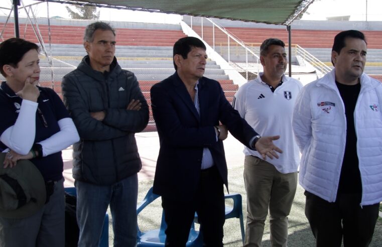 La FPF adelantó para agosto la reelección de Agustín Lozano