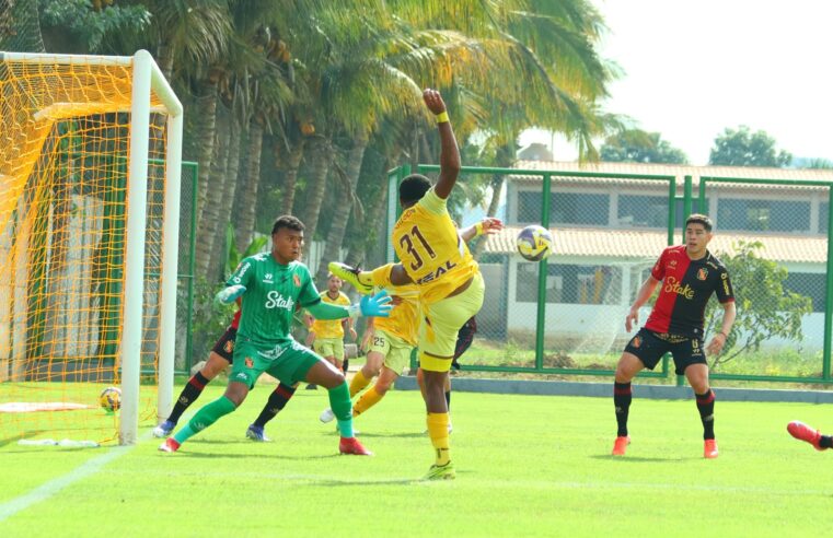 FBC Melgar se hizo autogol y no ganó al colero