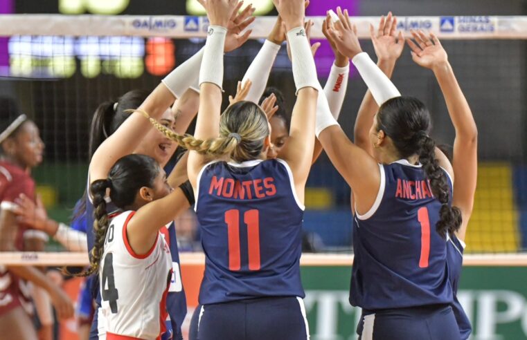 Perú vuelve al podio en un torneo de vóley mayores