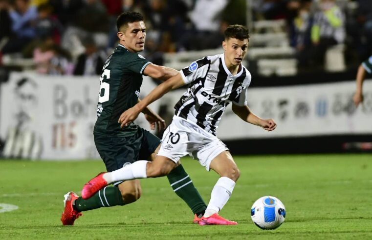 Quagliata quien creció como Messi es refuerzo de FBC Melgar