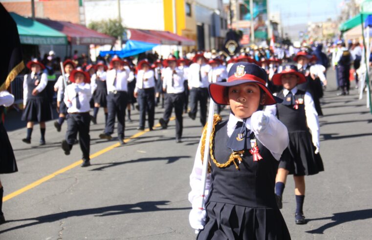 Escoltas escolares clasifican al Desfile Campeón de Campeones 2025