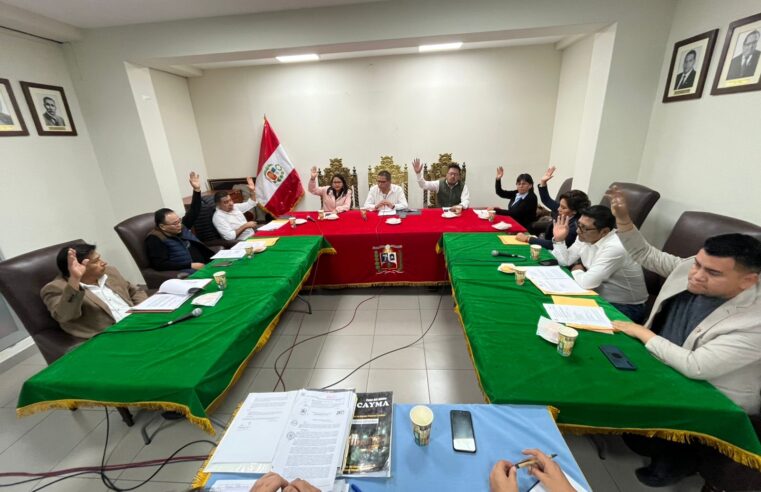 Por unanimidad desestima pedido de vacancia en Cayma