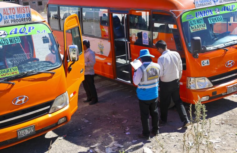 Continúa fiscalización a operadores del SIT en terminales de Miraflores