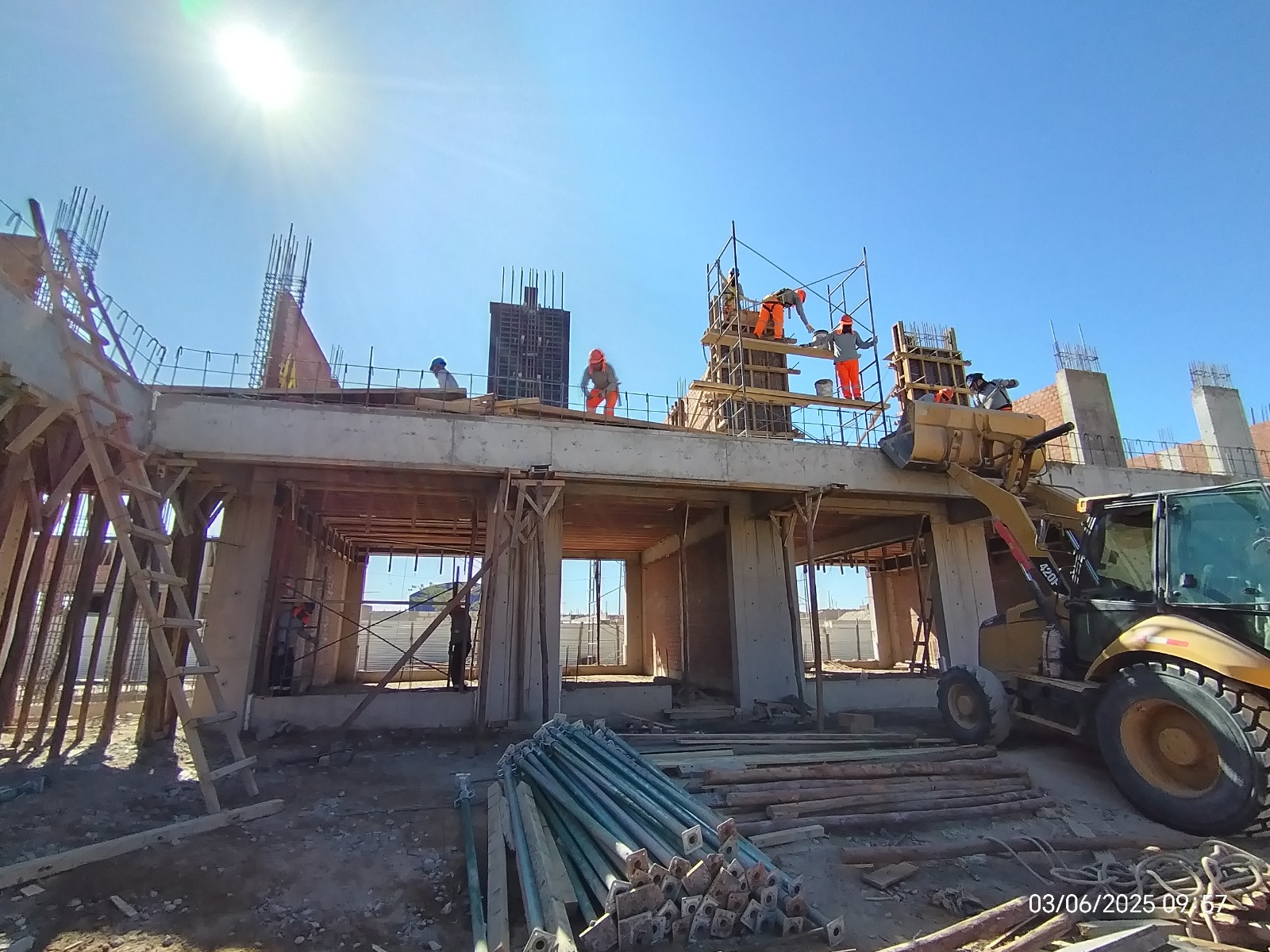 Graves deficiencias en obra de colegio de Majes valorizado en S/ 13 millones