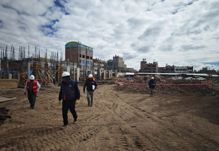 Evidencian deficiencias en mejoramiento de colegio Las Mercedes de Juliaca