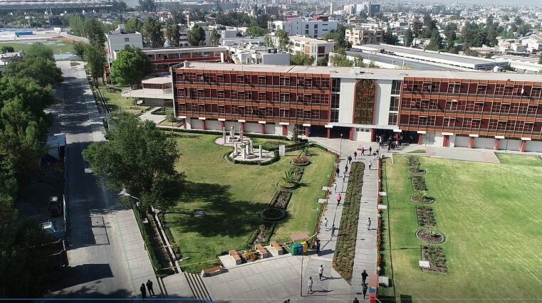 Reafirma compromiso con el desarrollo del país en mensaje por Fiestas Patrias