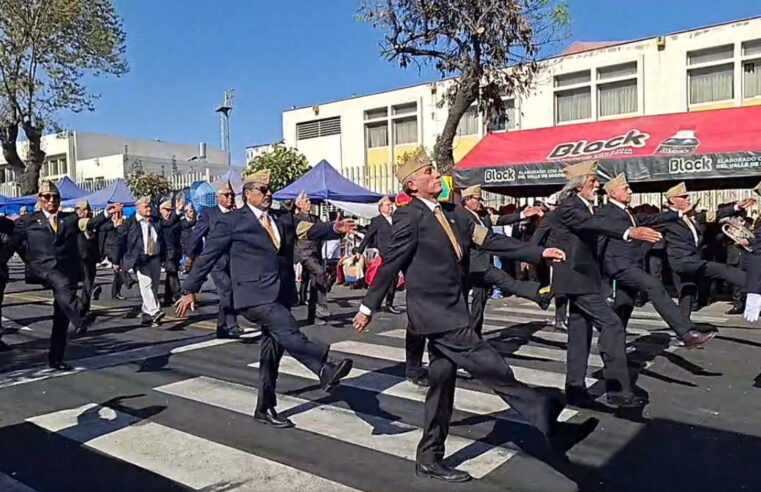 El desfile: un motivo propicio para el reencuentro de exalumnos de la “I”