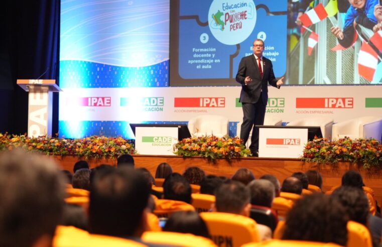 Transformación digital beneficia a 4.6 millones de estudiantes