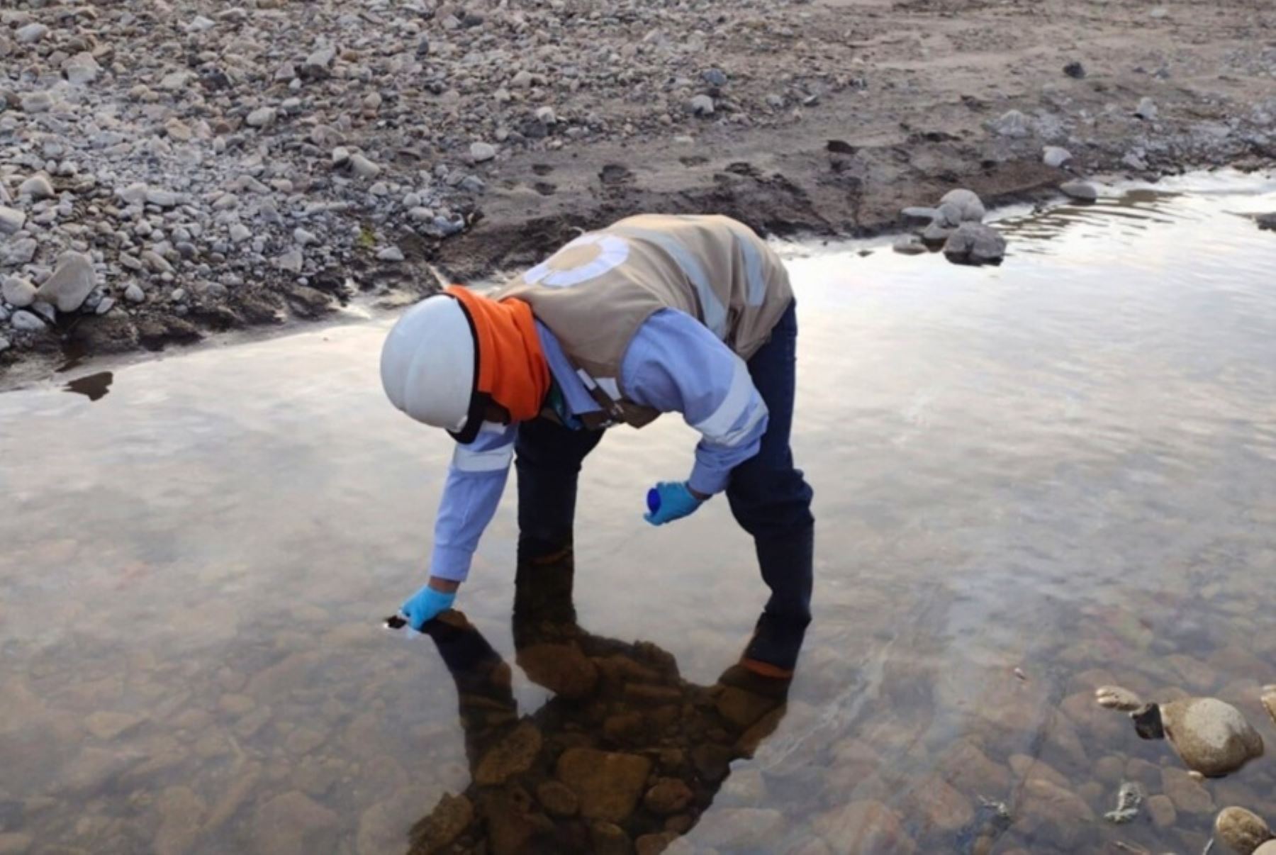 Sanción por derrame de petróleo que afectó 92 m² de suelo agrícola