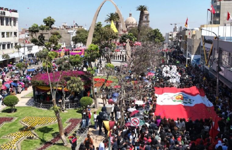 Con enorme fervor patriótico se realizó procesión de la bandera