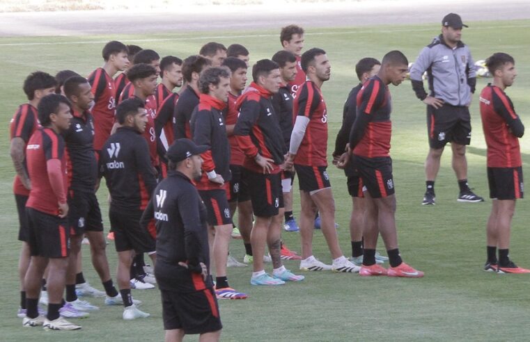 Reynoso aprieta el acelerador y entrena en doble turno