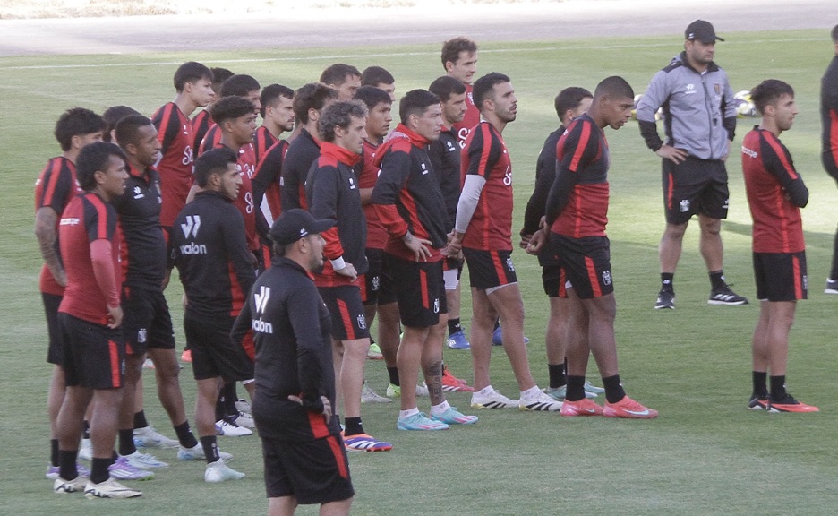 Reynoso aprieta el acelerador y entrena en doble turno