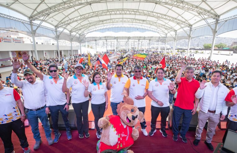 Presentaron los Juegos Bolivarianos en la Plaza de Huamanga